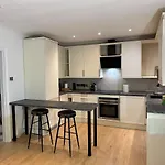 Newly Refurbished Two Bedrooms Flat